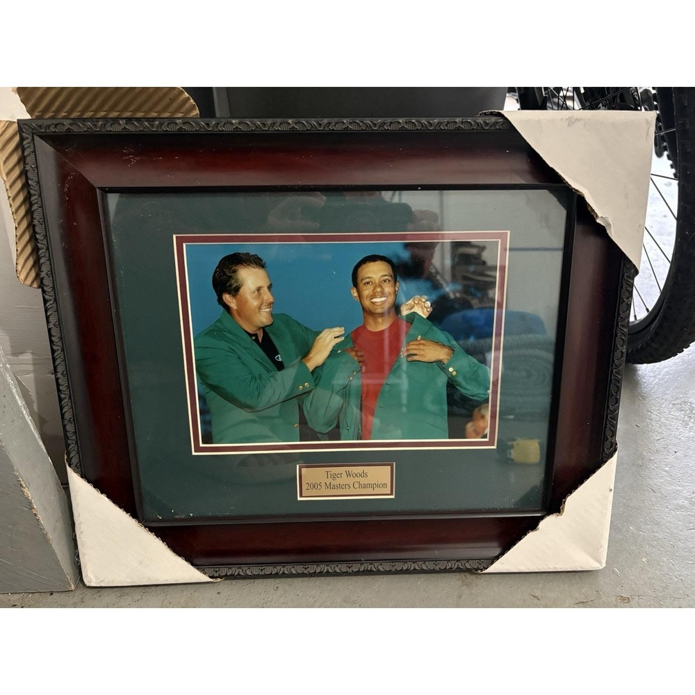 Tiger Woods Masters 2005 Champion Framed Photo Plaque Green Jacket Golf